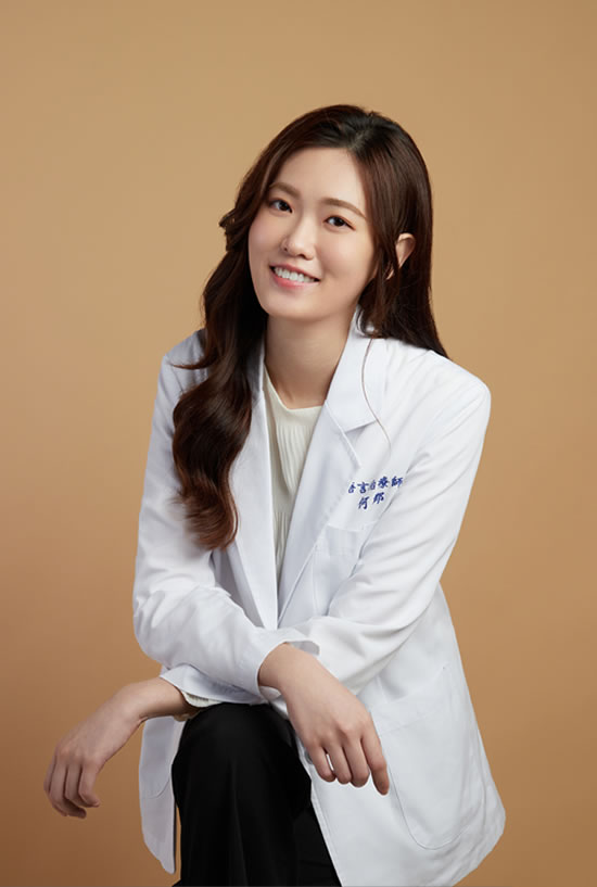 佳言語言治療師